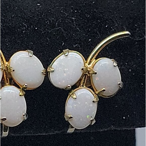 Sorrento 12kGF Faux Opal Cluster Clipped On Earrings Yellow Gold Filled Vintage - Picture 3 of 13